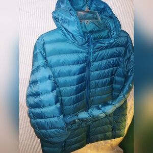 Cozy Coat Unisex Warm And Cush😊